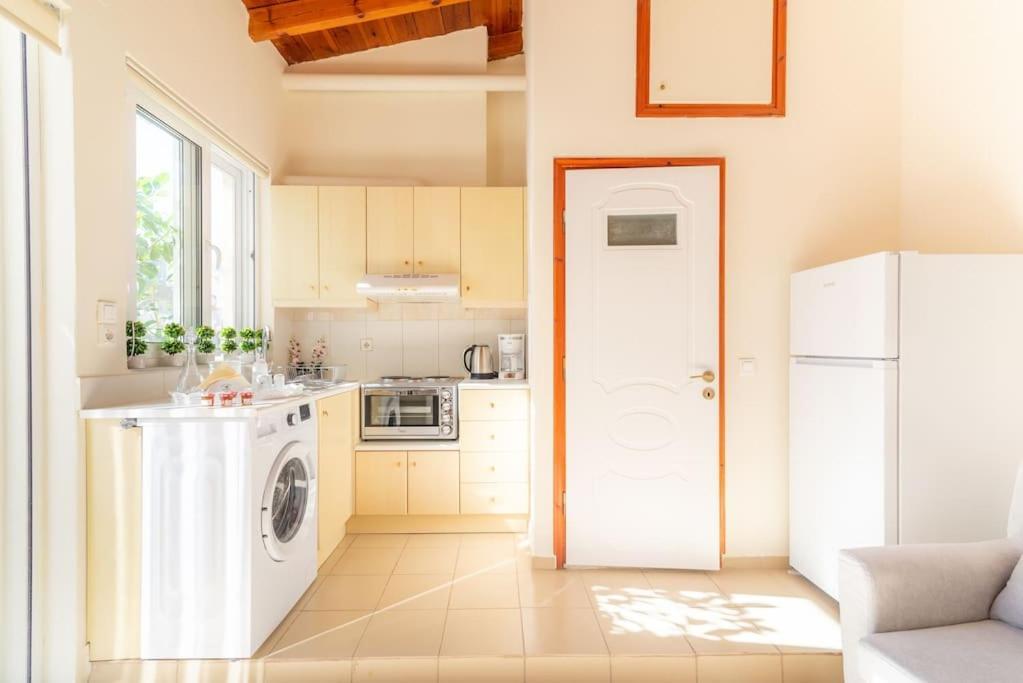 Cozy In The Heart Of Center Appartement Héraklion